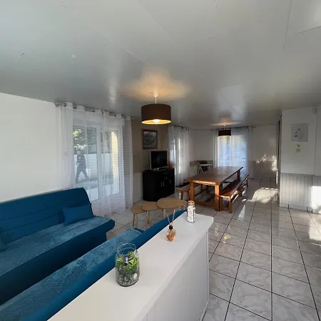 Maison 3 Avec Salle D'eau, Piscine Dom wakacyjny