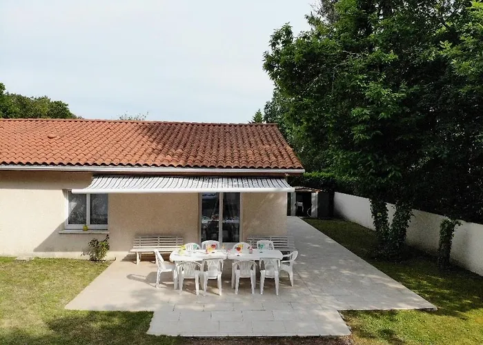 Vakantiehuis Maison 3 Avec Salle D'eau, Piscine