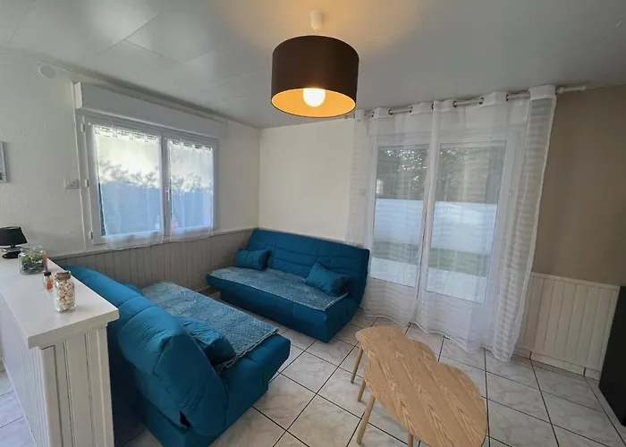 Maison 3 Avec Salle D'eau, Piscine Holiday home Royan